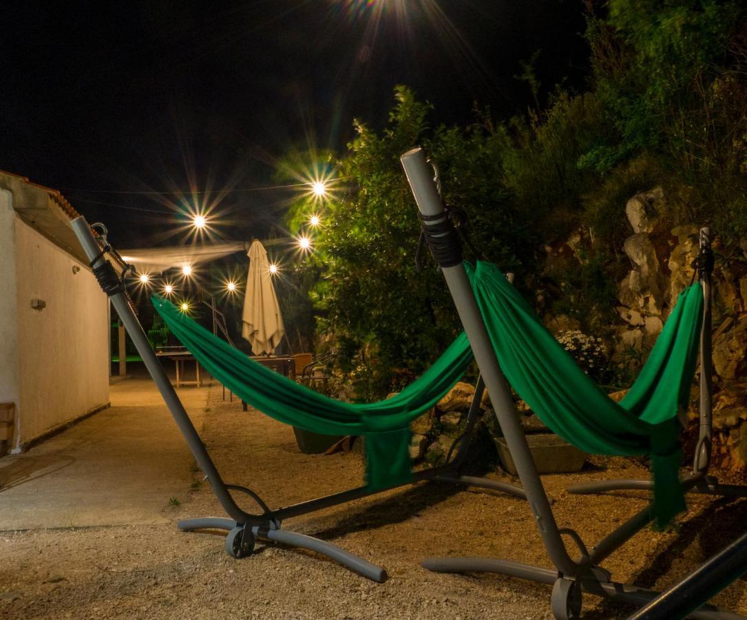 Hostel Kapa Hvar Town Exterior photo